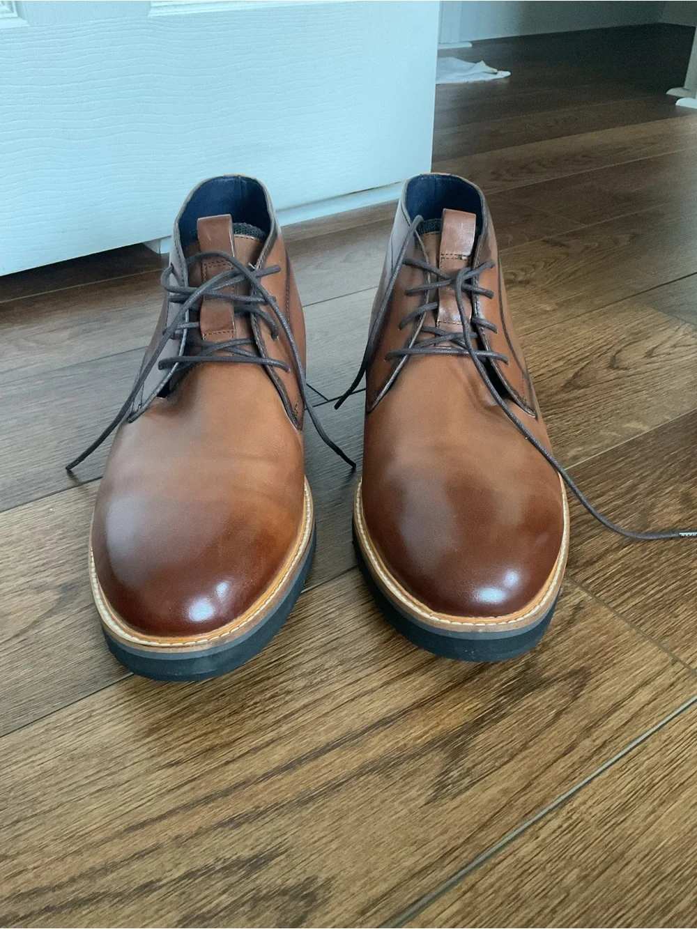 Cole haan grand 360 Men's Brown Leather Chukka Boots - Classic Casual Dress Shoe